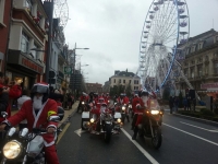 Départ des Pères Noel du MC Red Zone